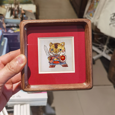 萌版巴虎蜀绣迷你座屏08