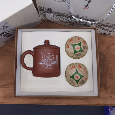 荣昌陶竹节杯刻图+2个沱茶礼盒